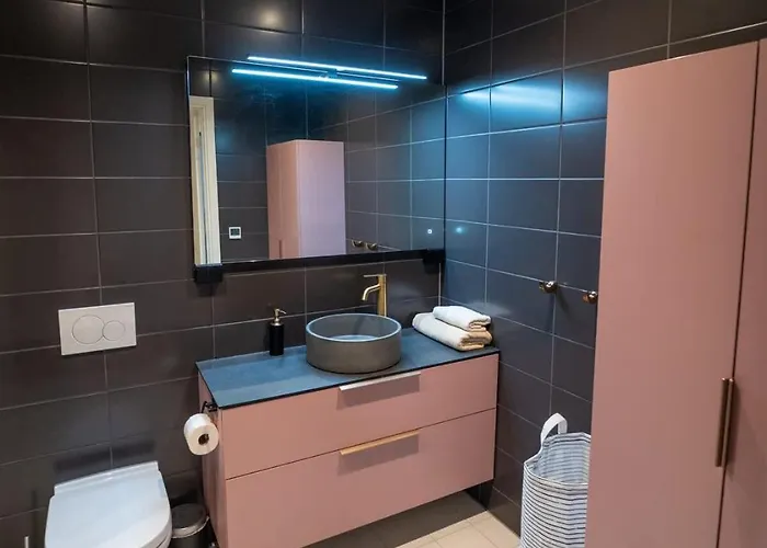 Appartement Fantastisk Pa Gruenerlokka